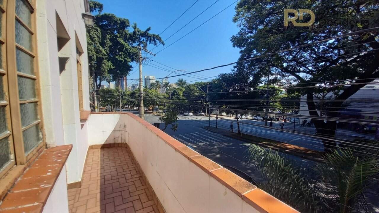 Casa à venda no Santa Efigênia: 