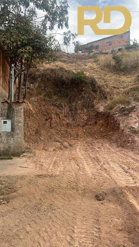 Terreno à venda no Pirineus: 