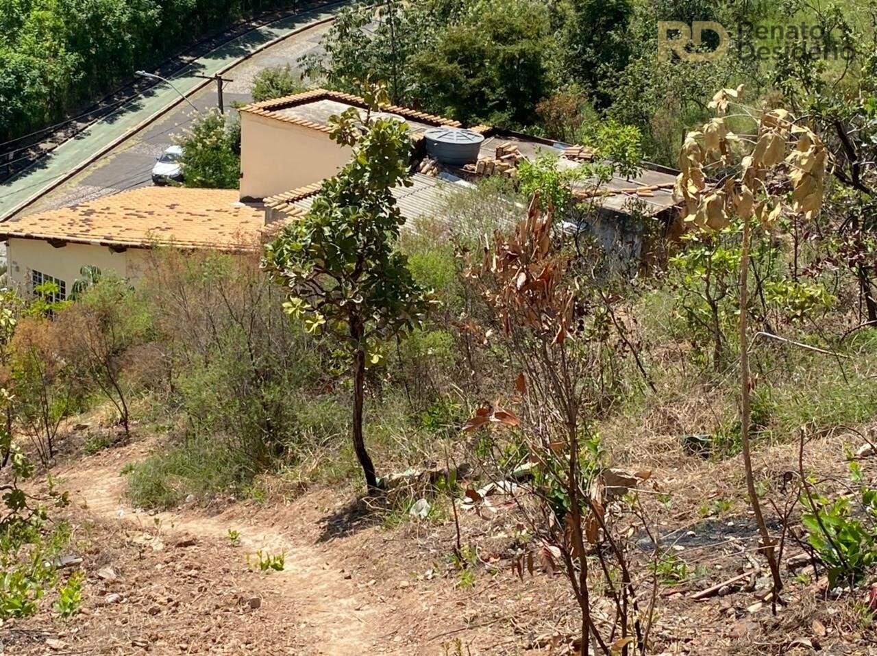 Terreno à venda no Pirineus: 