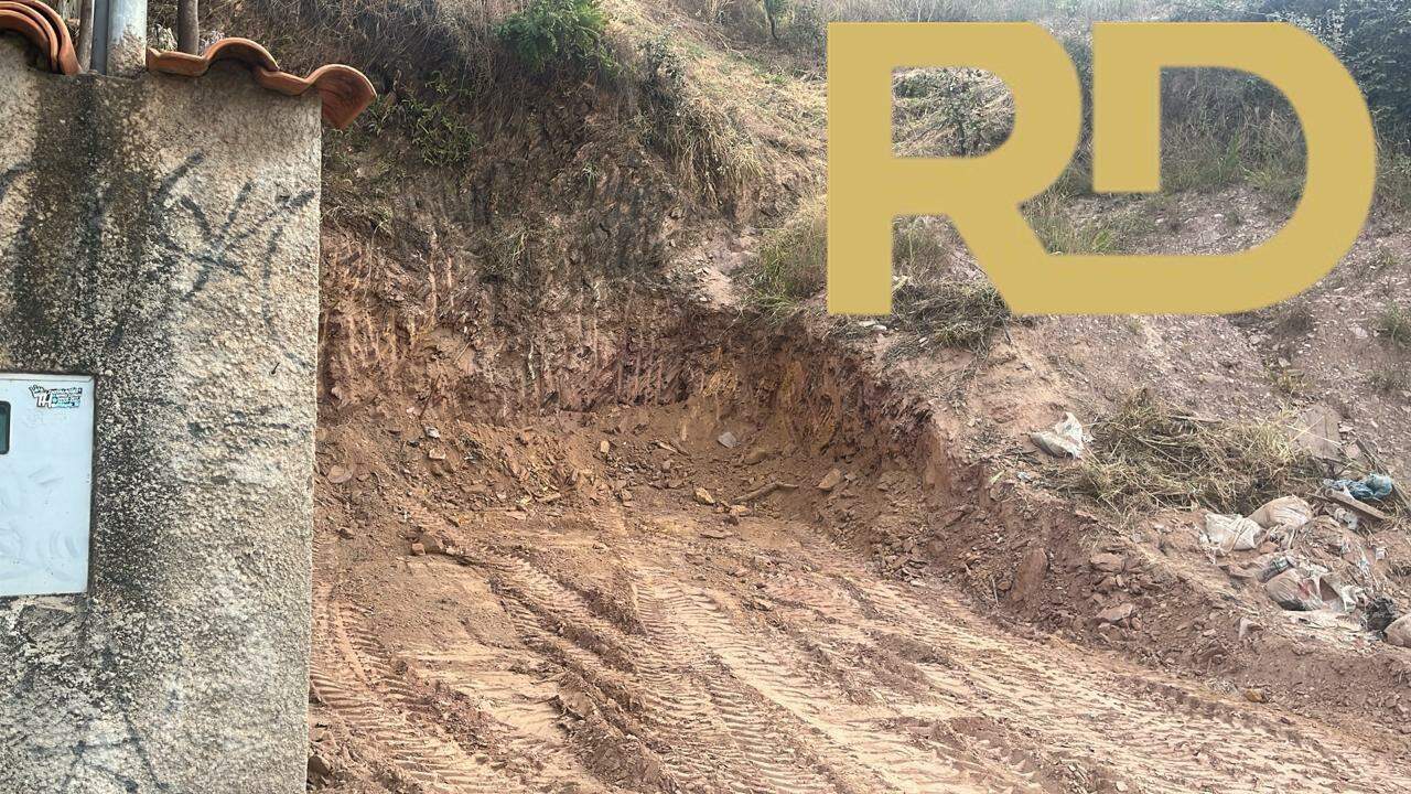 Terreno à venda no Pirineus: 