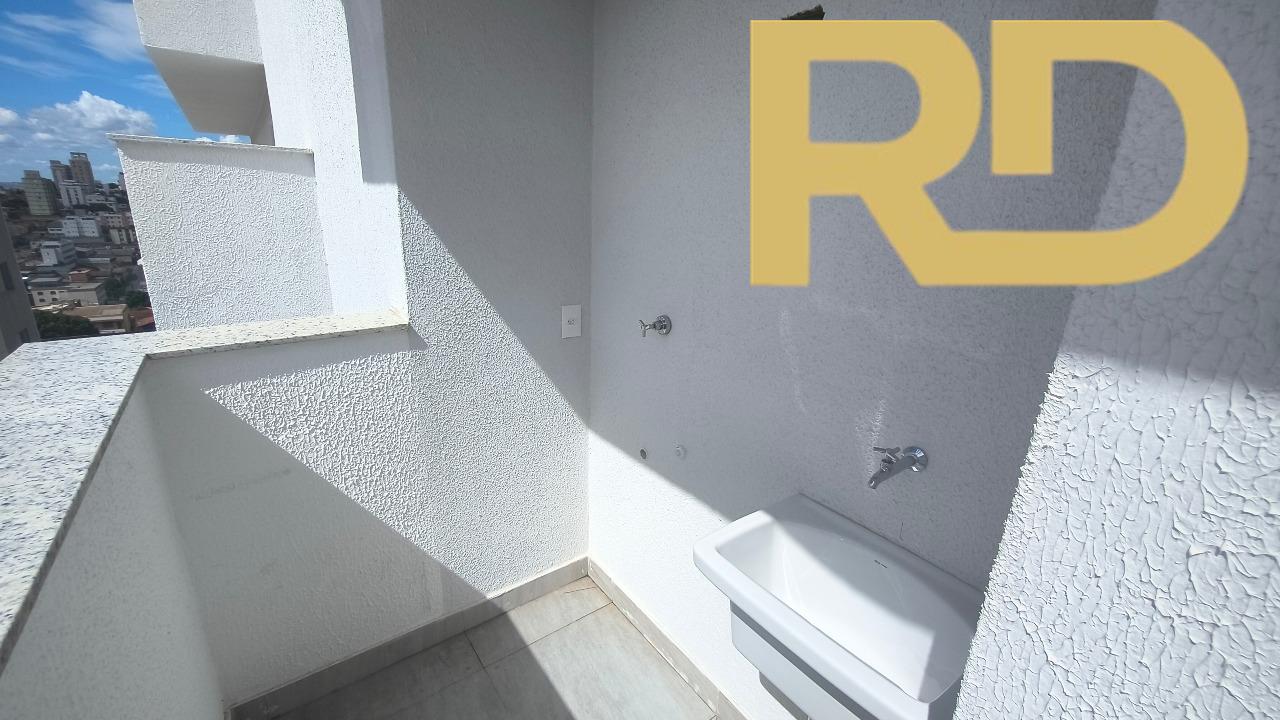 Cobertura à venda no Sagrada Família: 