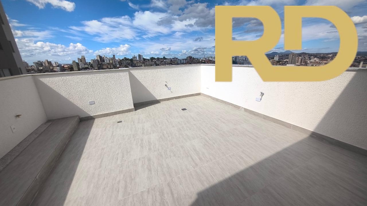 Cobertura à venda no Sagrada Família: 