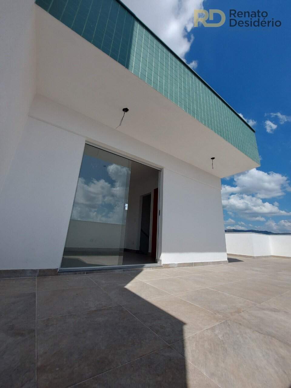 Cobertura à venda no Sagrada Família: 20230417_131738