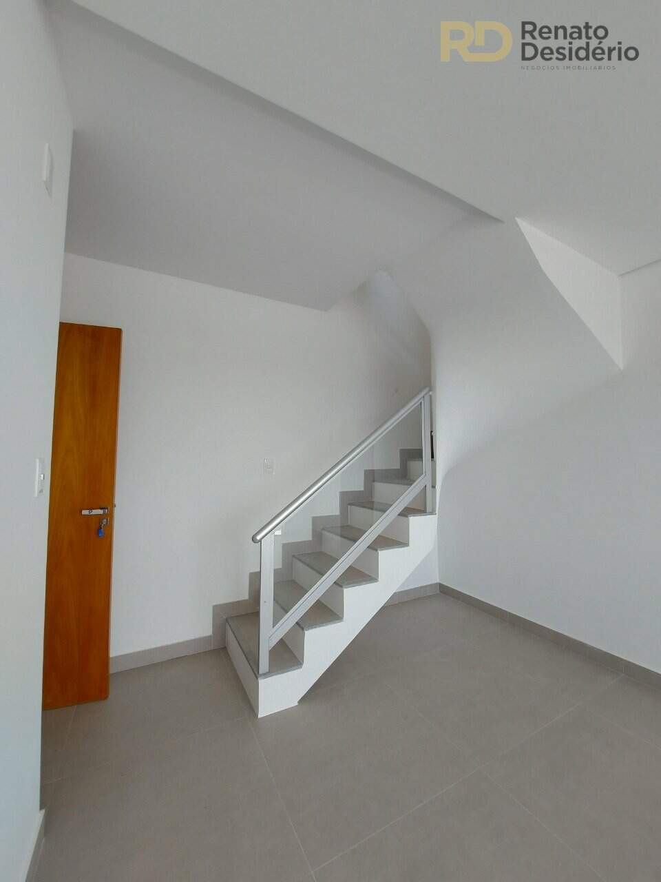 Cobertura à venda no Sagrada Família: 20230417_132153