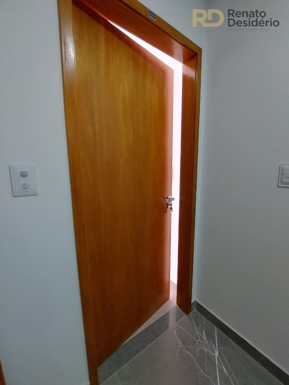 Cobertura à venda no Sagrada Família: 20230417_133104