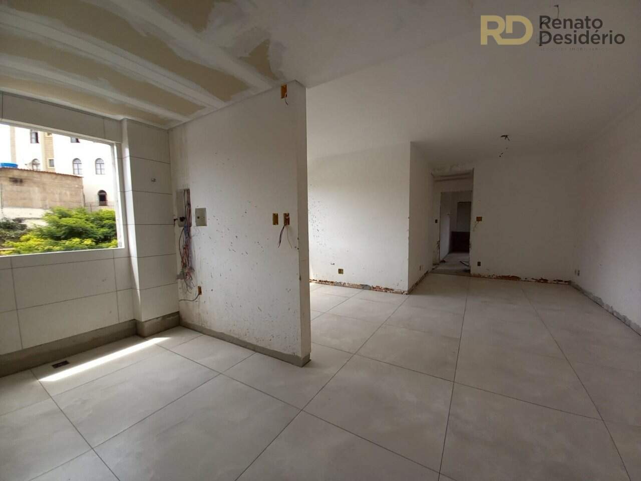 Apartamento à venda no Sagrada Família: 
