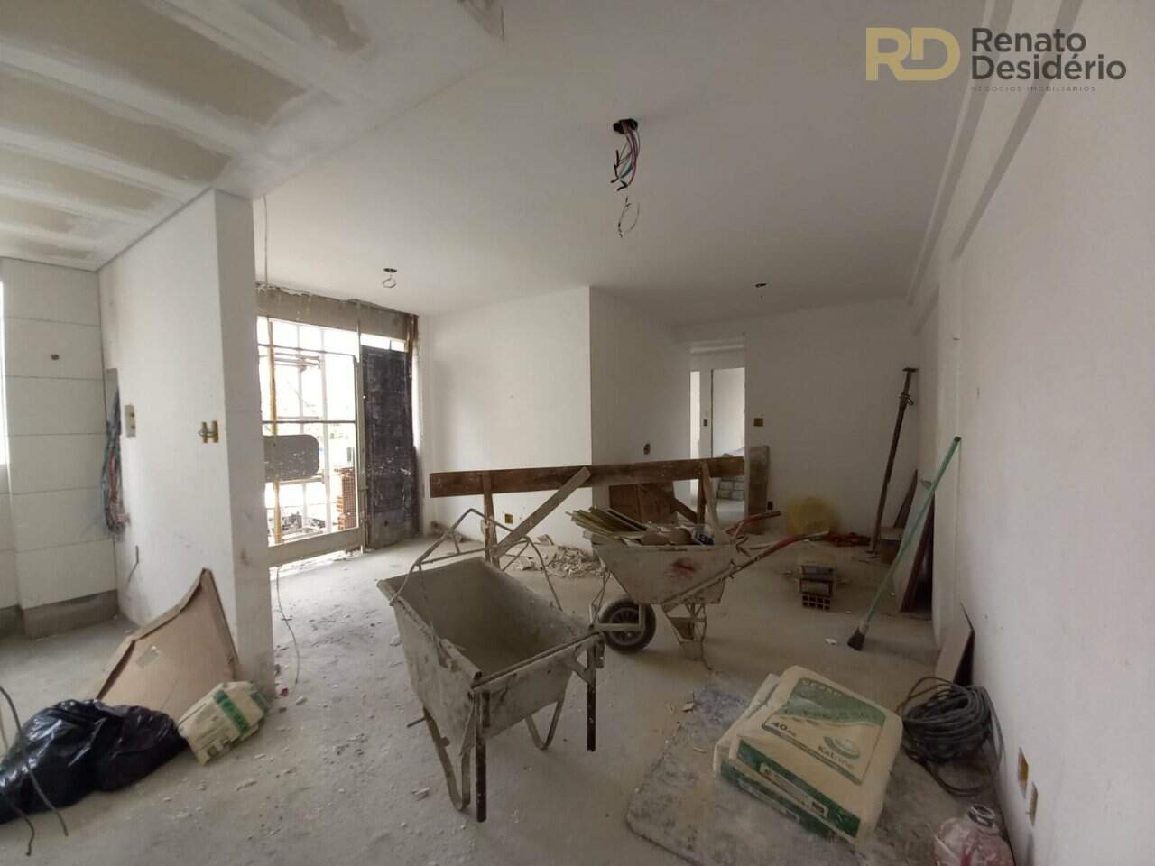 Apartamento à venda no Sagrada Família: 