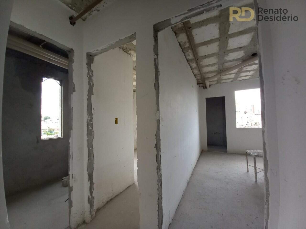 Cobertura à venda no Sagrada Família: 