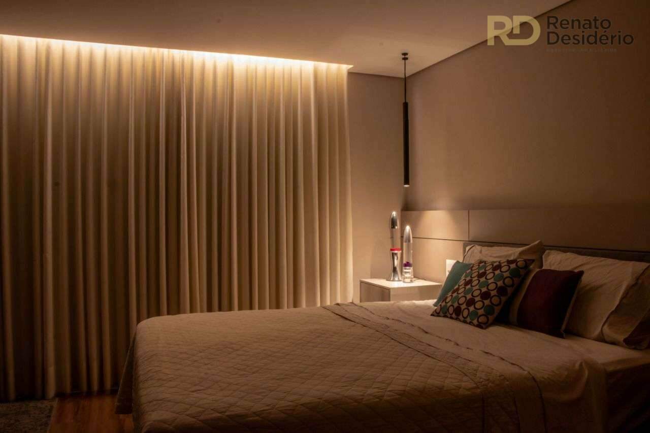 Área privativa à venda no Sagrada Família: 