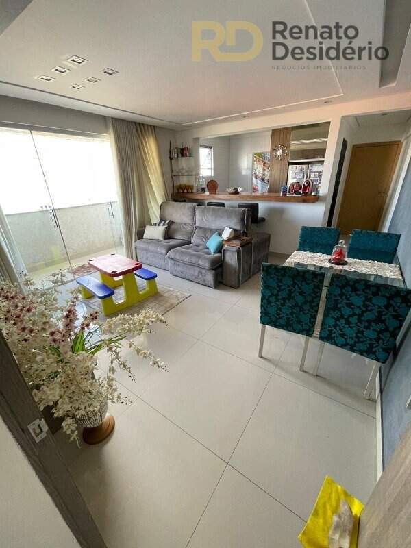 Apartamento à venda no Fernão Dias: 