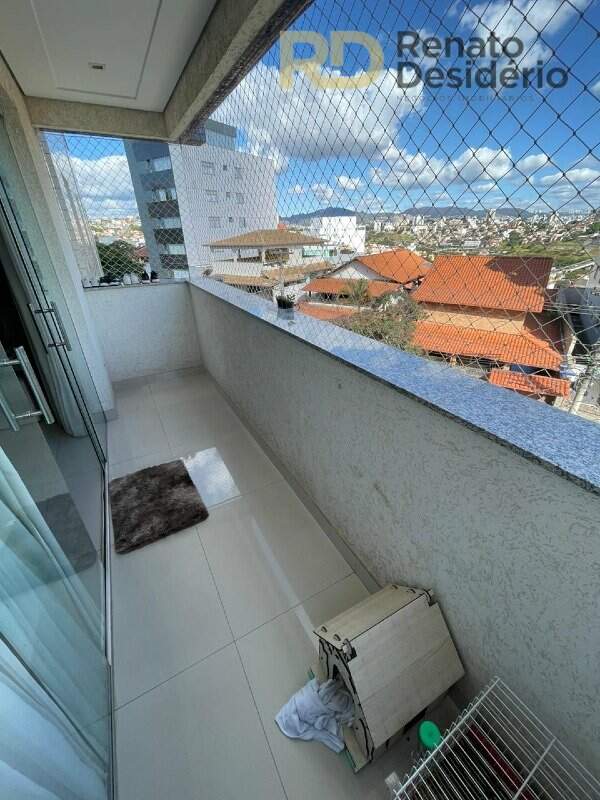 Apartamento à venda no Fernão Dias: 
