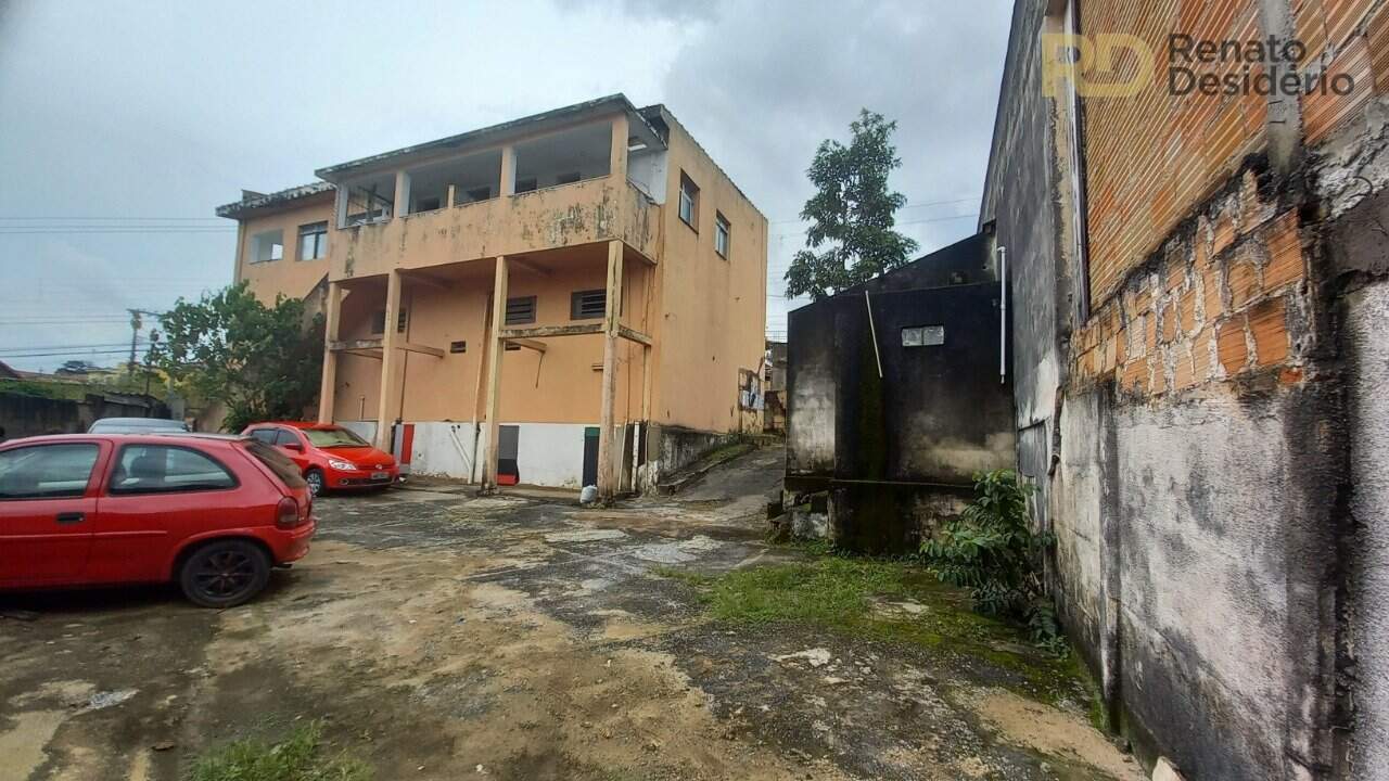 Prédio Comercial à venda no João Pinheiro: 