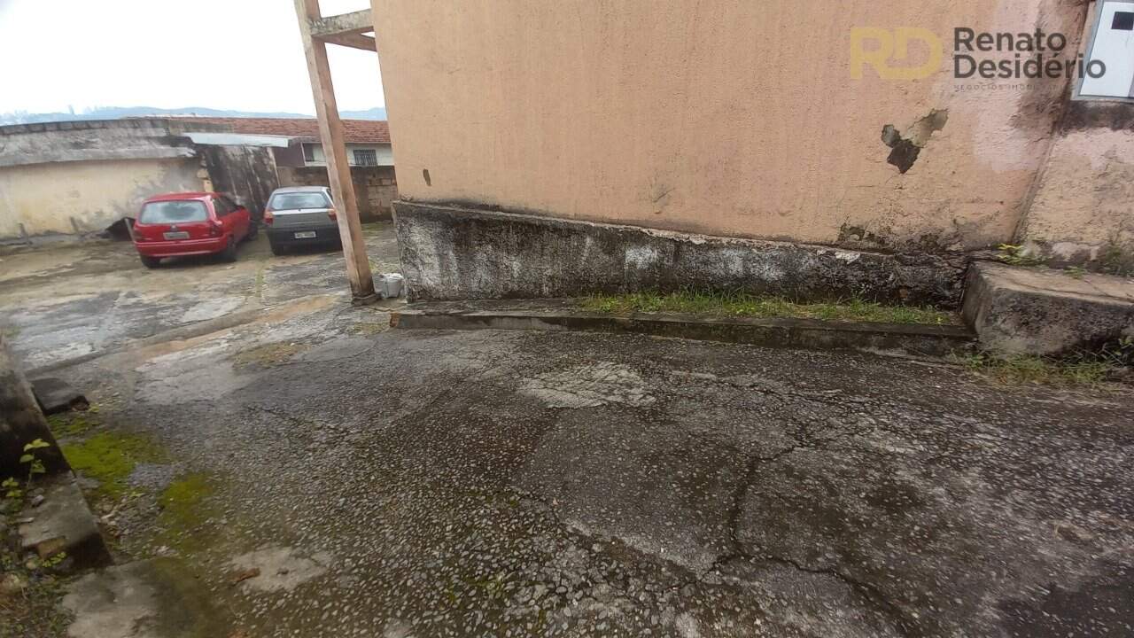 Prédio Comercial à venda no João Pinheiro: 