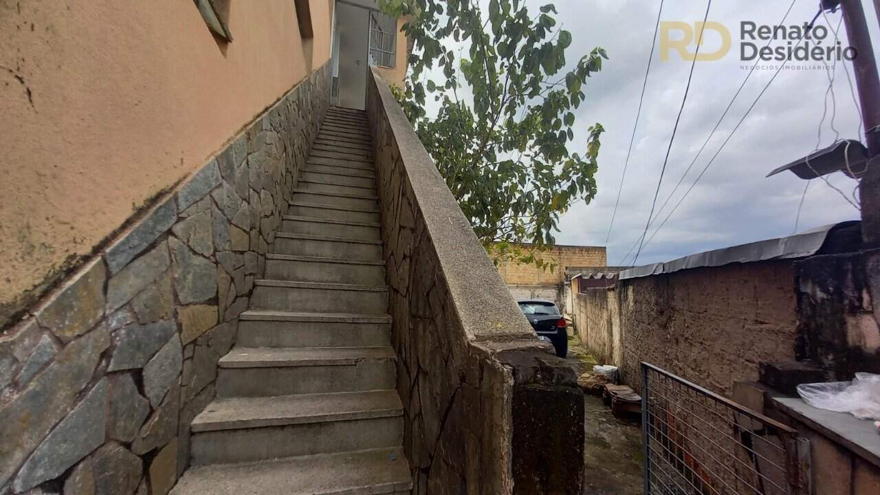 Prédio Comercial à venda no João Pinheiro: 