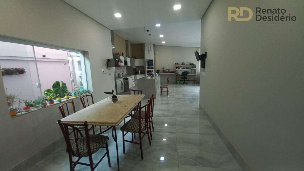 Casa à venda no Sagrada Família: WhatsApp Image 2025-04-10 at 08.31