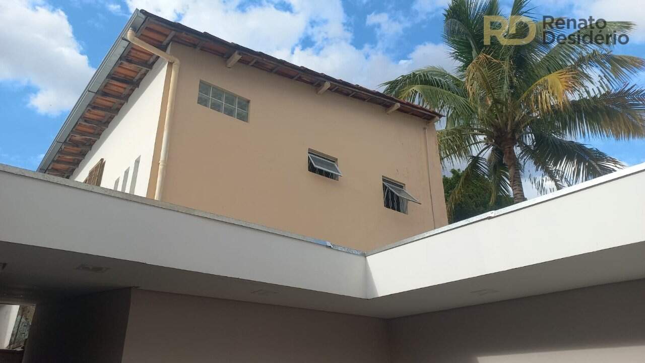 Casa à venda no Sagrada Família: WhatsApp Image 2025-04-10 at 08.31