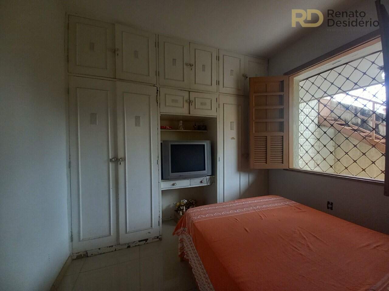 Casa à venda no Esplanada: 