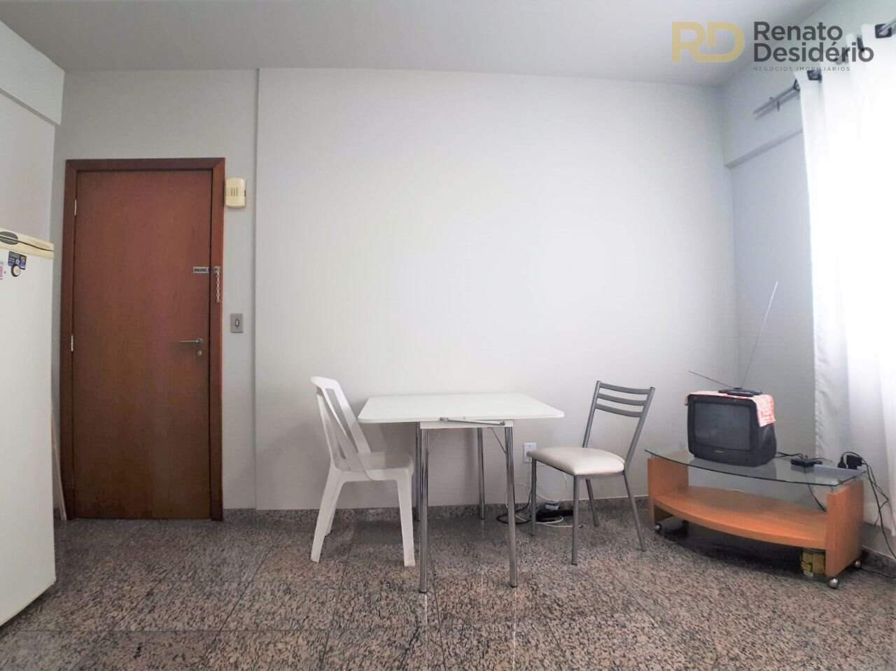 Apartamento à venda no Funcionários: 