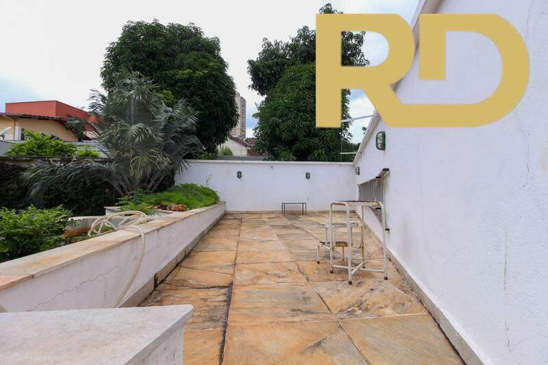 Casa à venda no Serra: 