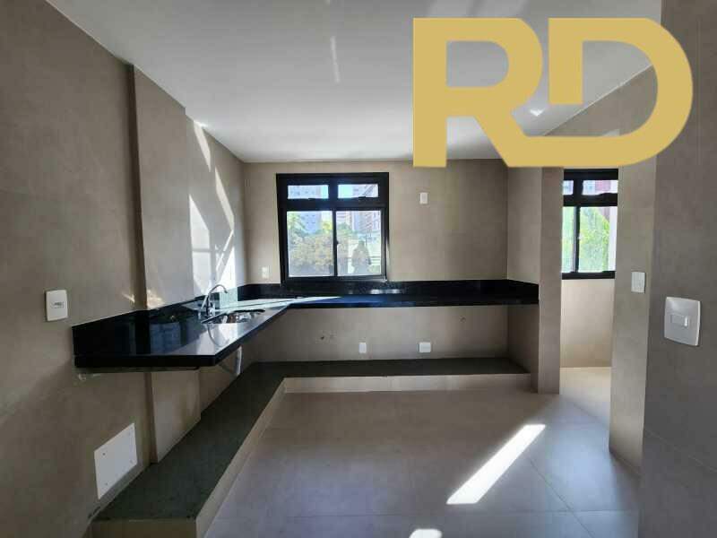 Cobertura à venda no Serra: 