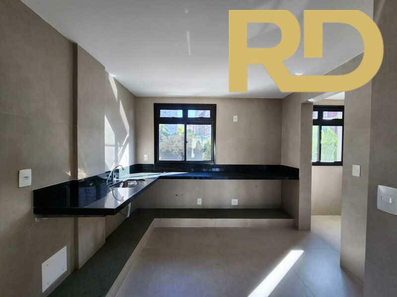 Cobertura à venda no Serra: 