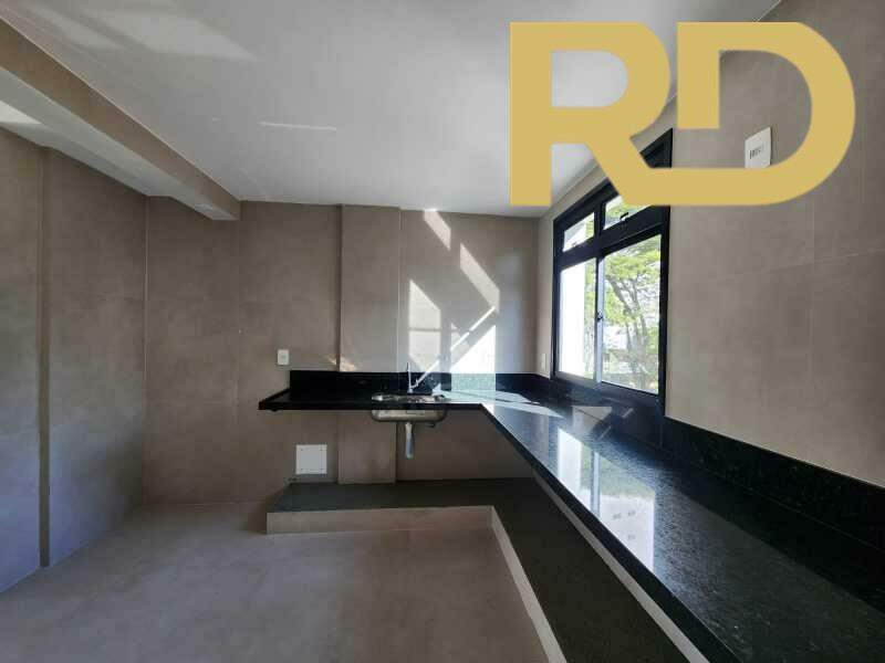 Cobertura à venda no Serra: 