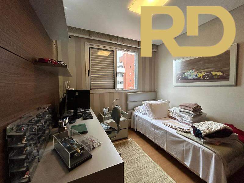 Apartamento à venda no Serra: 