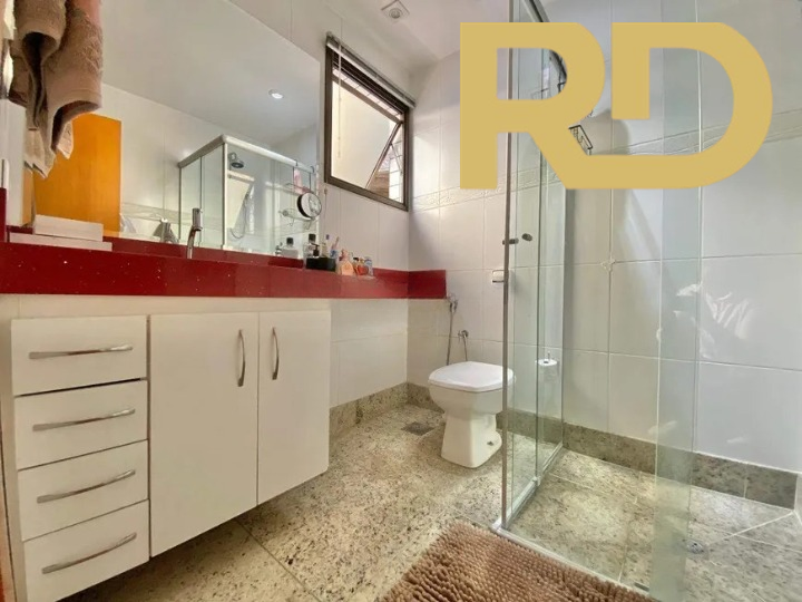 Cobertura à venda no Silveira: 