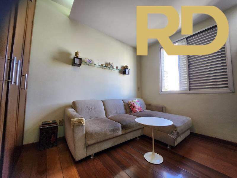 Apartamento à venda no SION: 