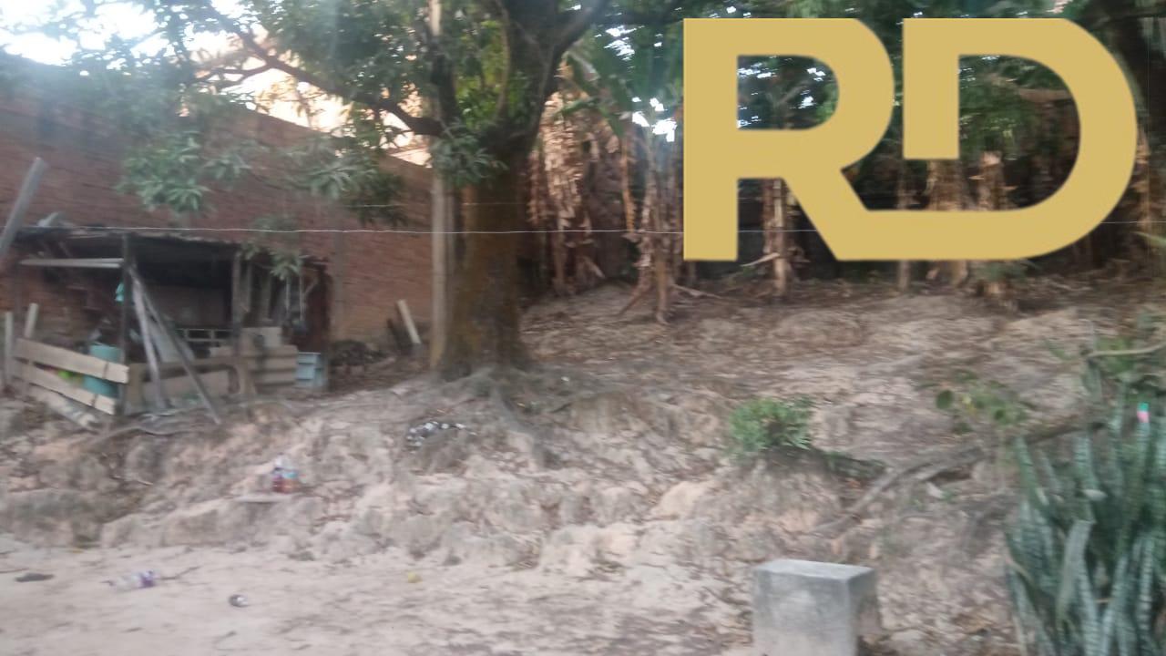 Casa à venda no Caetano Furquim: 