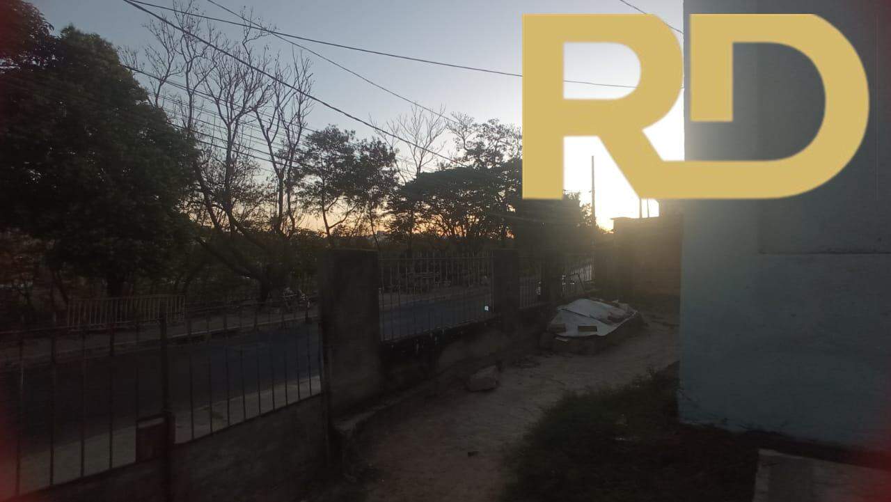 Casa à venda no Caetano Furquim: 