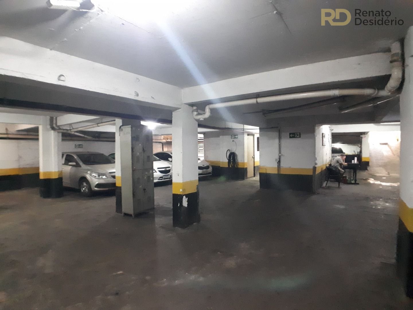 Garagem à venda no Centro: | Foto_migracao | 2