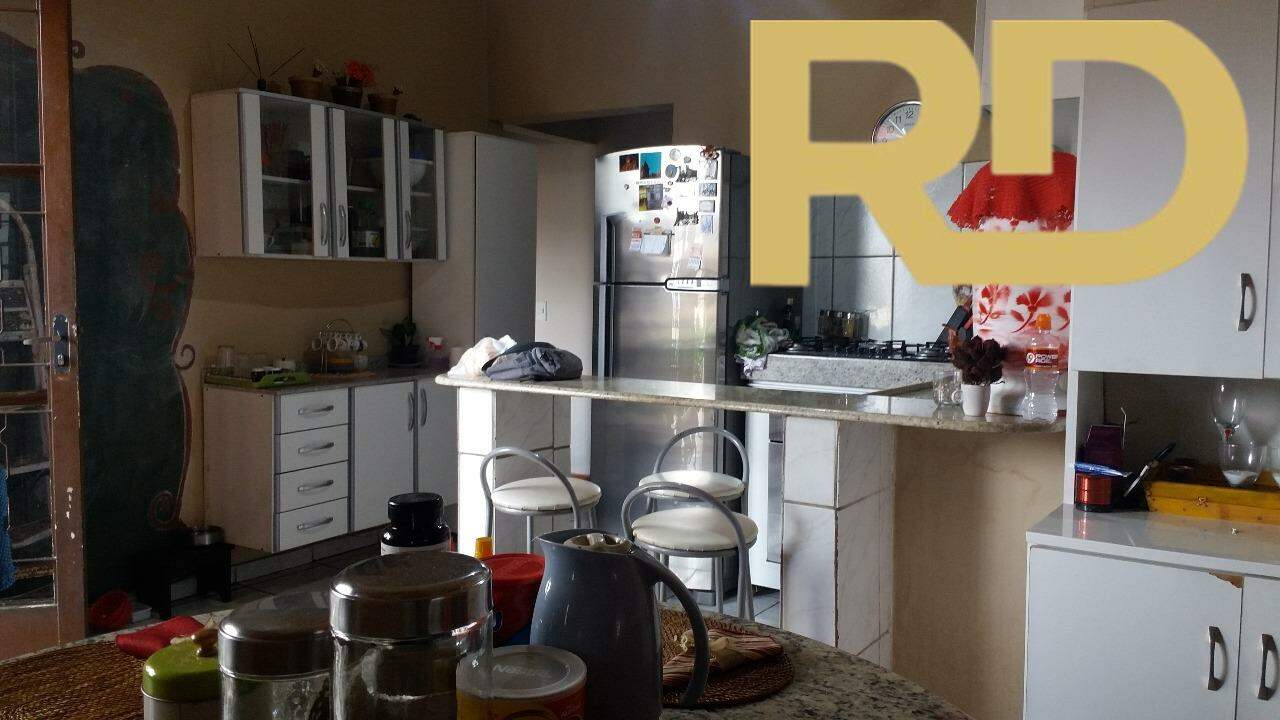 Casa à venda no Graça: 