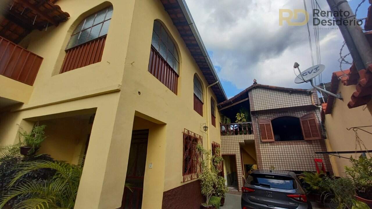 Casa à venda no Horto Florestal: 