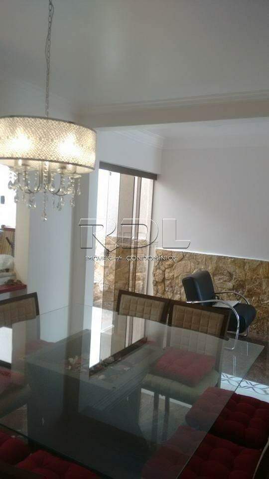 Casa à venda no Vila Helena: 