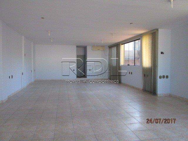 Predio à venda no Vila Scarpelli: 