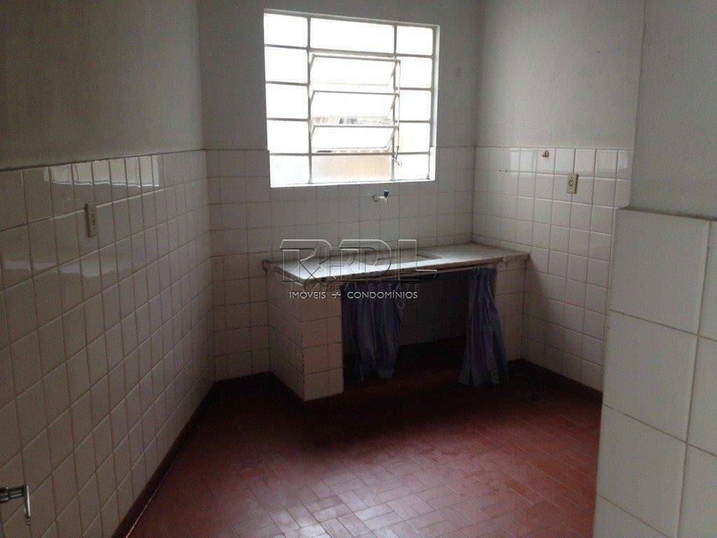 Salao à venda no Centro: 