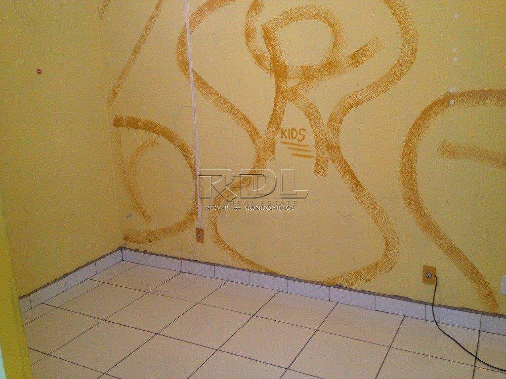 Salao à venda no Centro: 