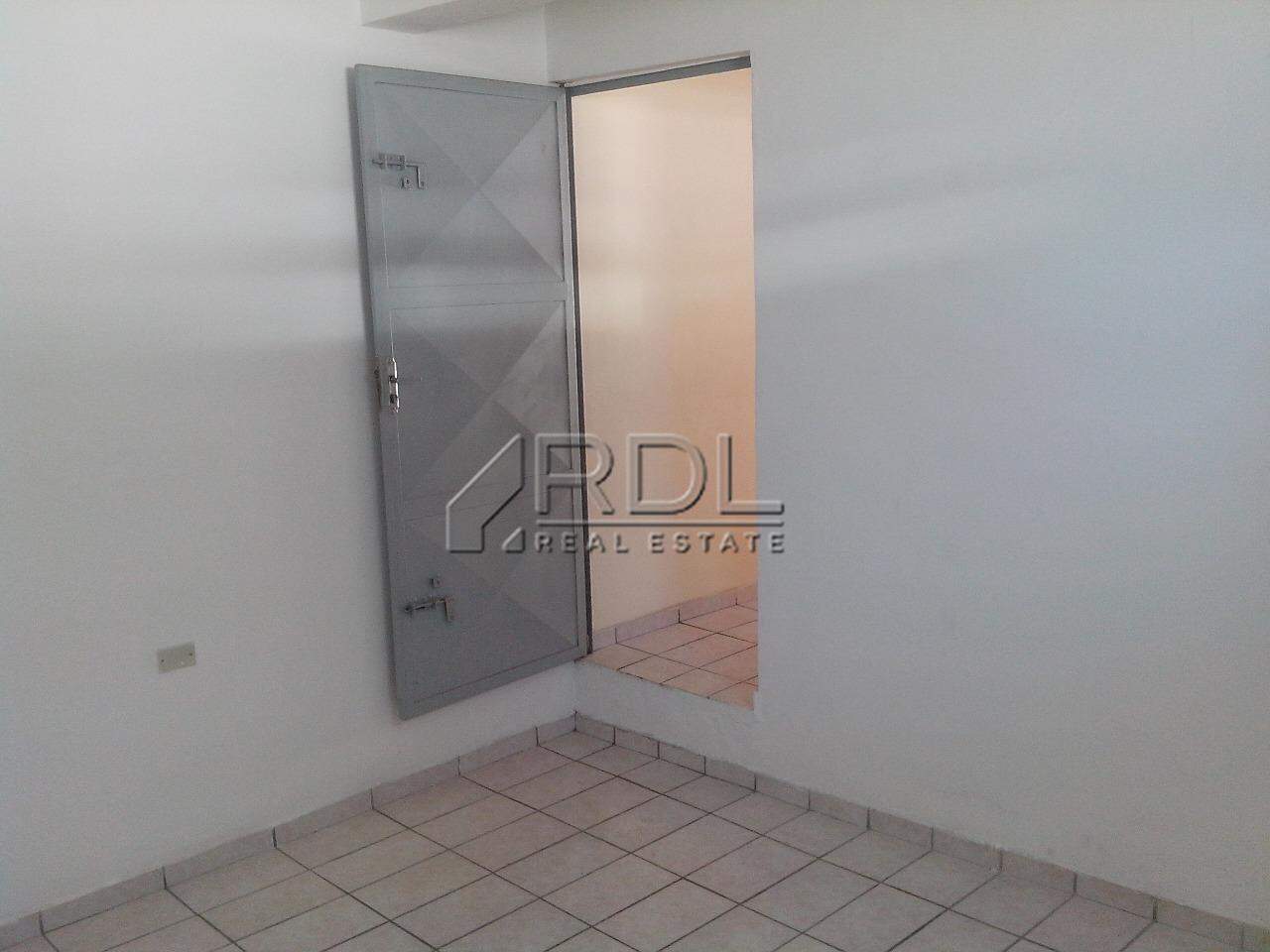 Sala para aluguel no Centro: 