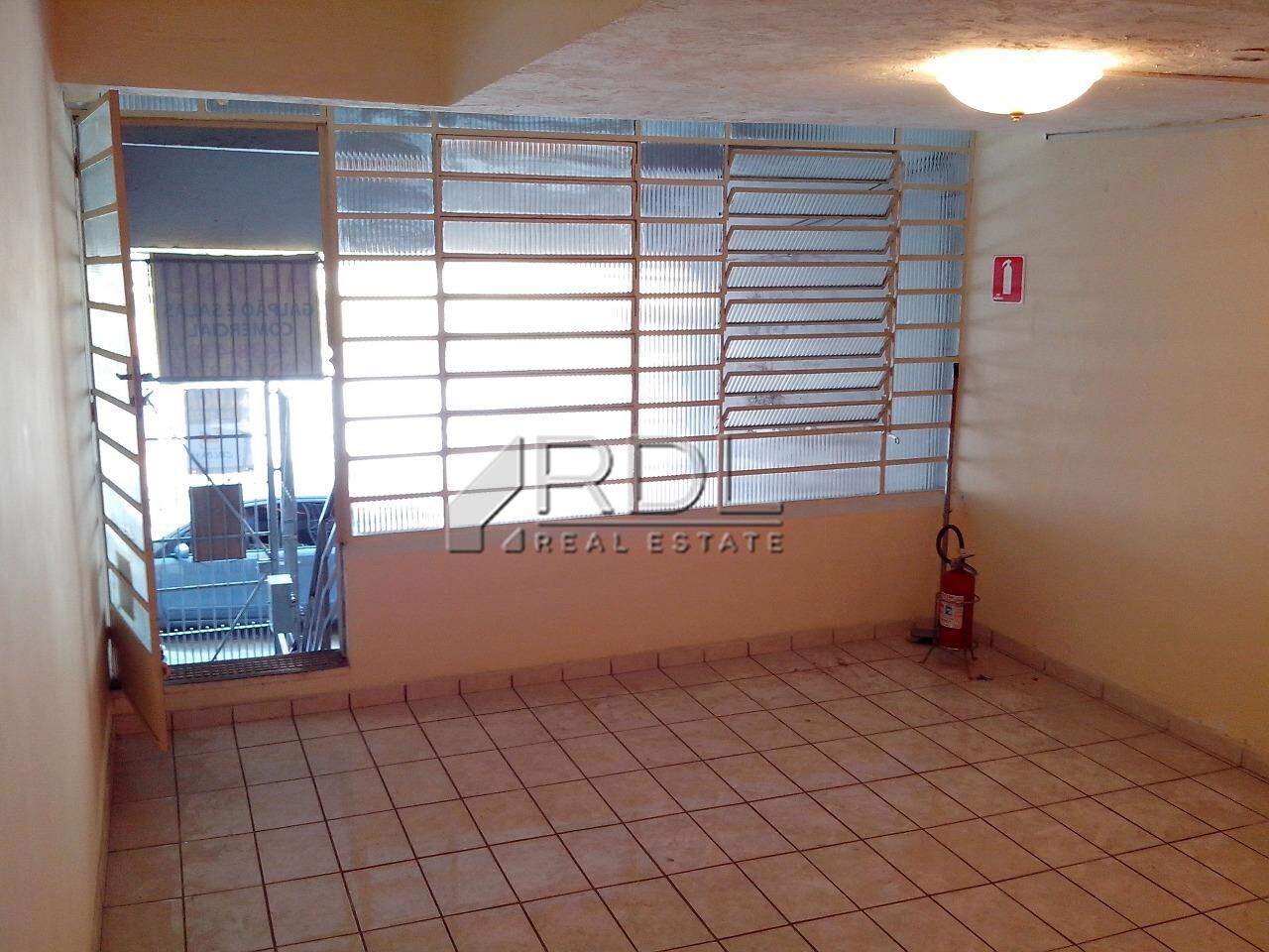 Sala para aluguel no Centro: 