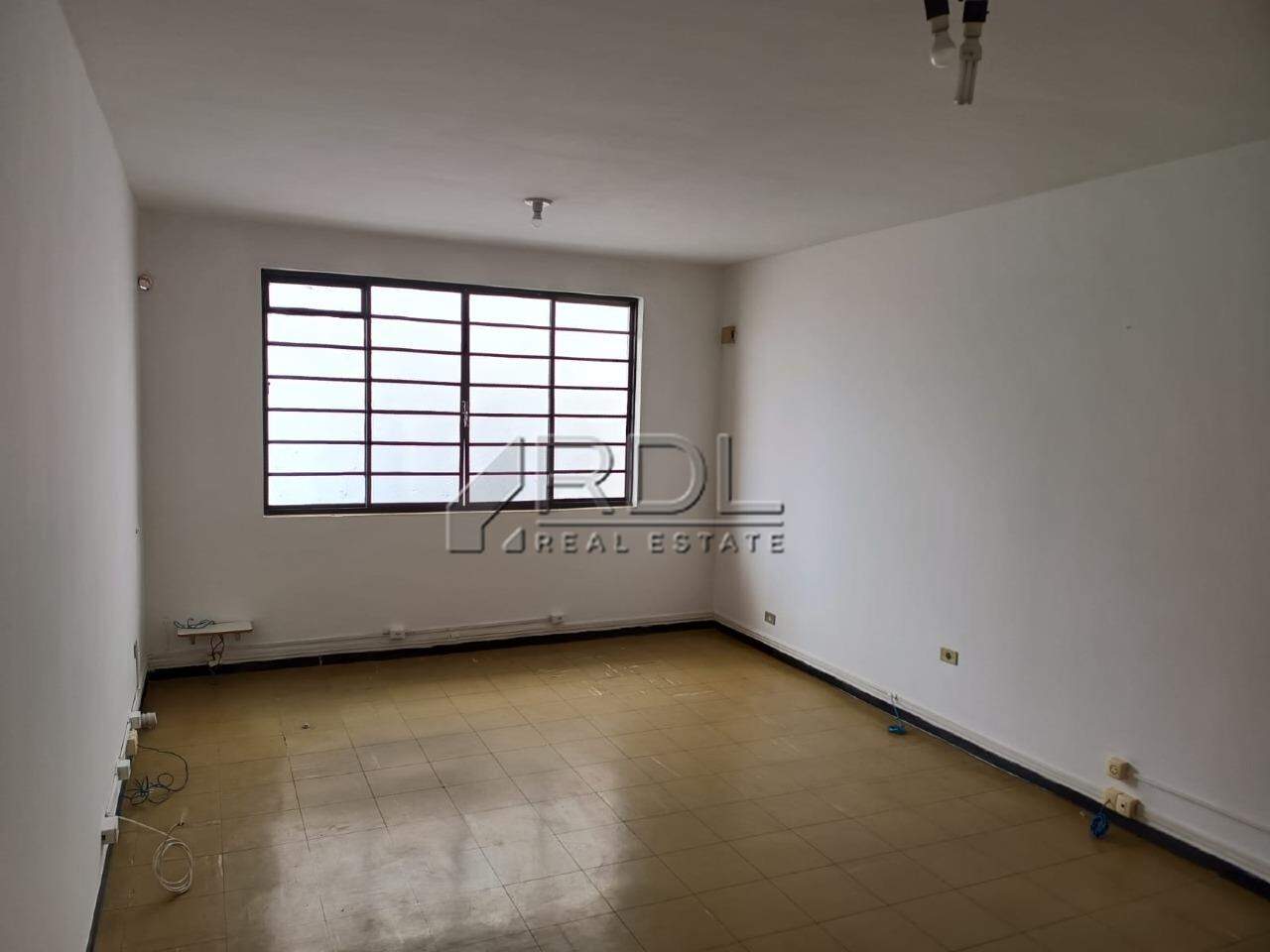 Sala para aluguel no Centro: 