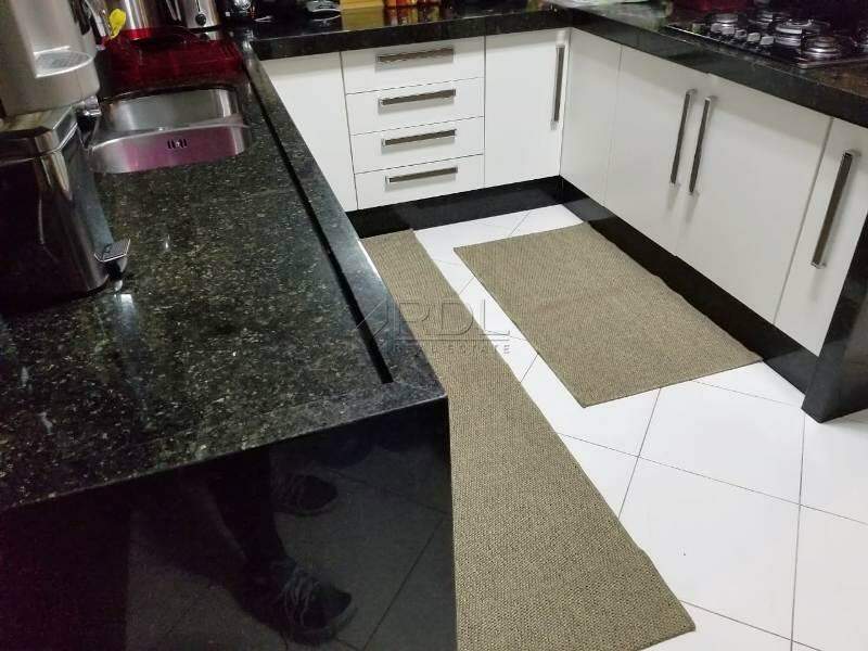 Sobrado à venda no Parque das Nações: 