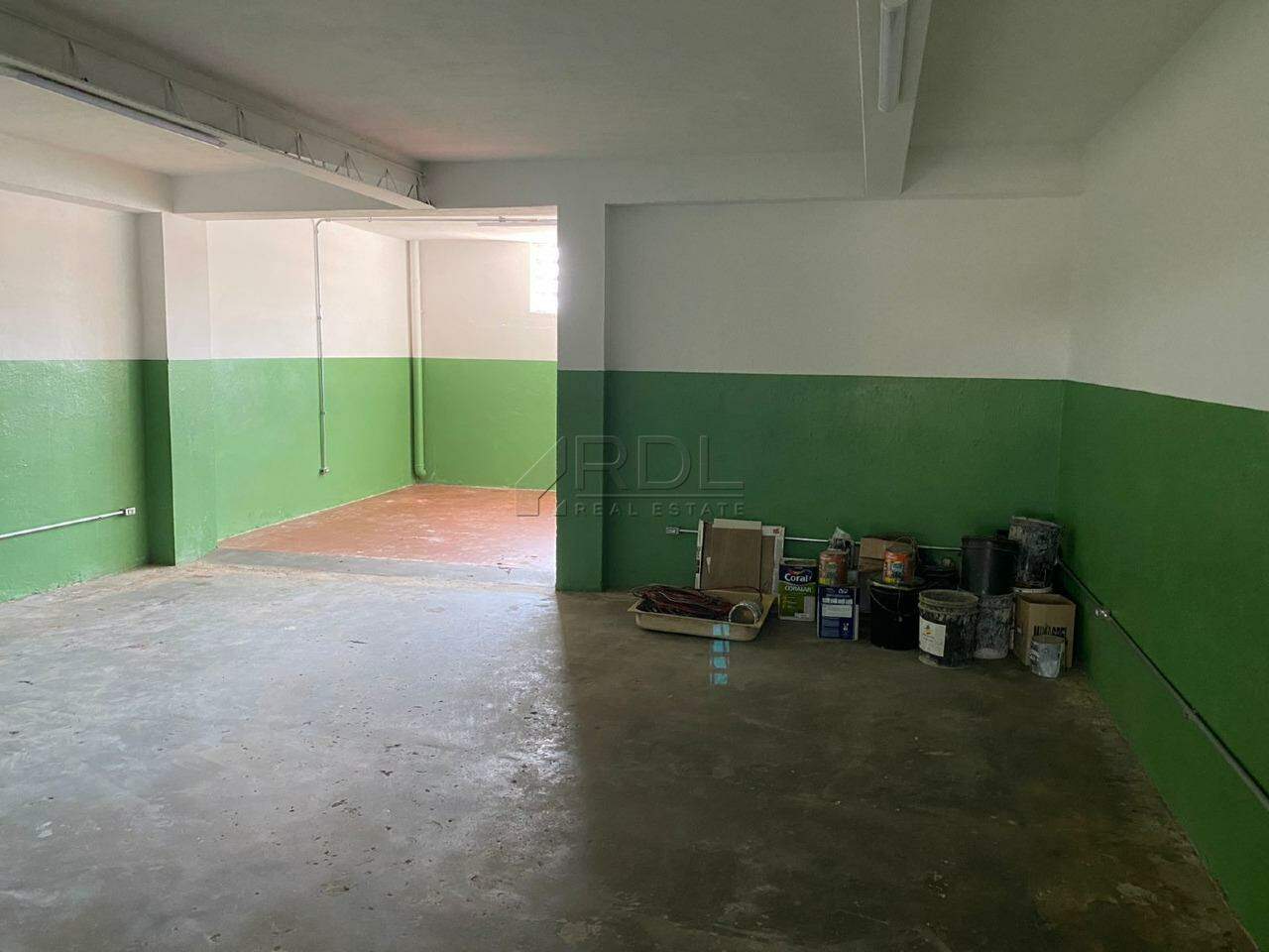 Galpao à venda no Centro: 
