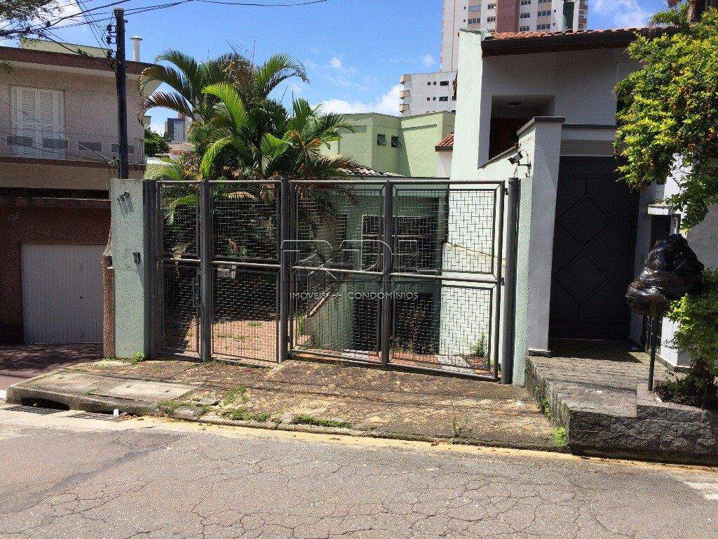 Sobrado à venda no Centro: 