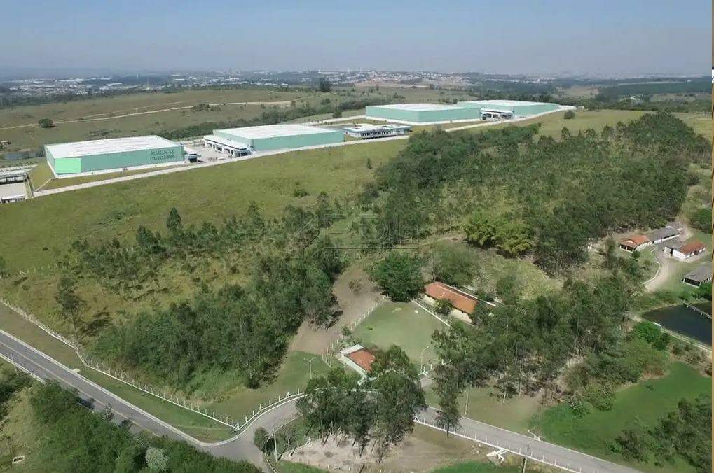 Galpao para aluguel no Jardim Mutinga: 
