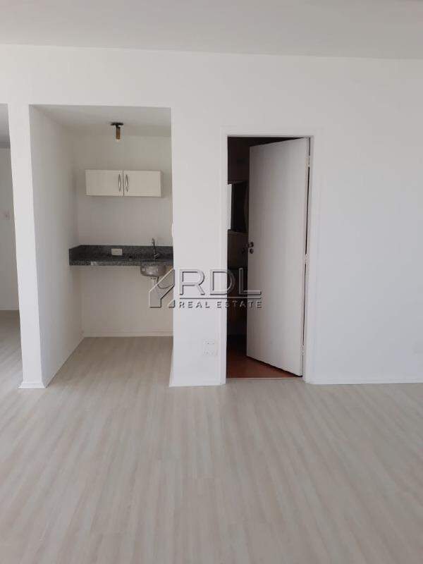 Sala à venda no VILA BASTOS: 