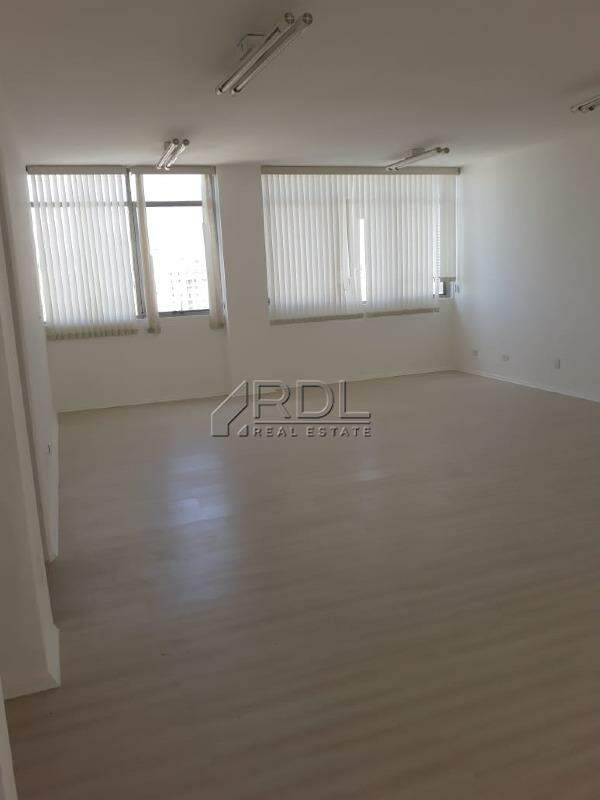 Sala à venda no VILA BASTOS: 