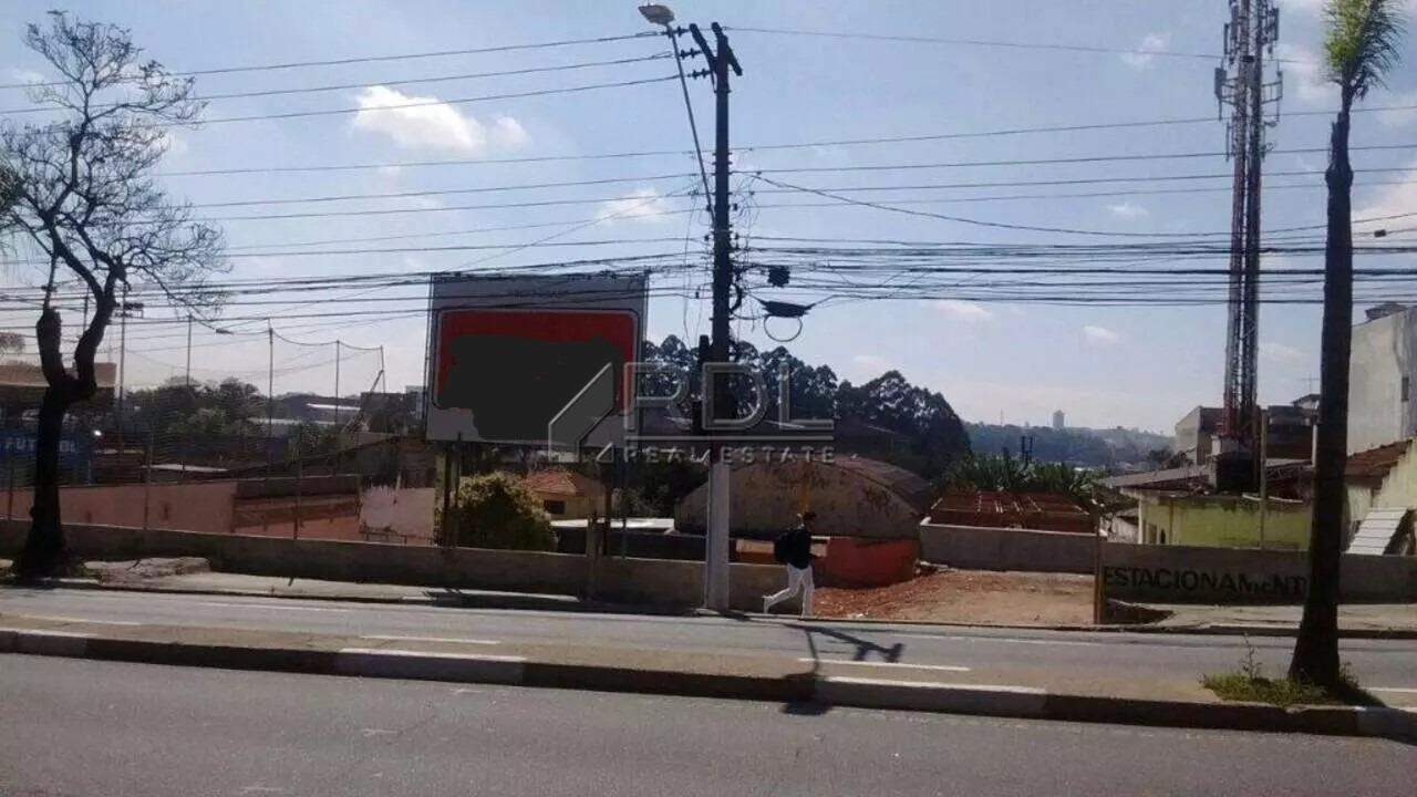 Terreno para aluguel no Campestre: 