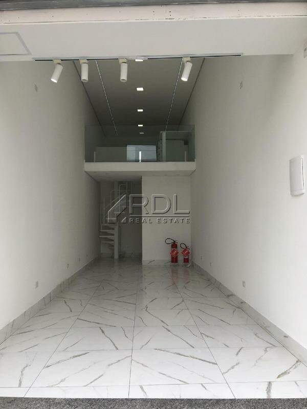 Salao para aluguel no Centro: 