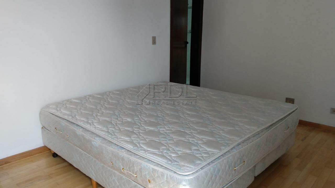 Apartamento à venda no Vila Valparaíso: 